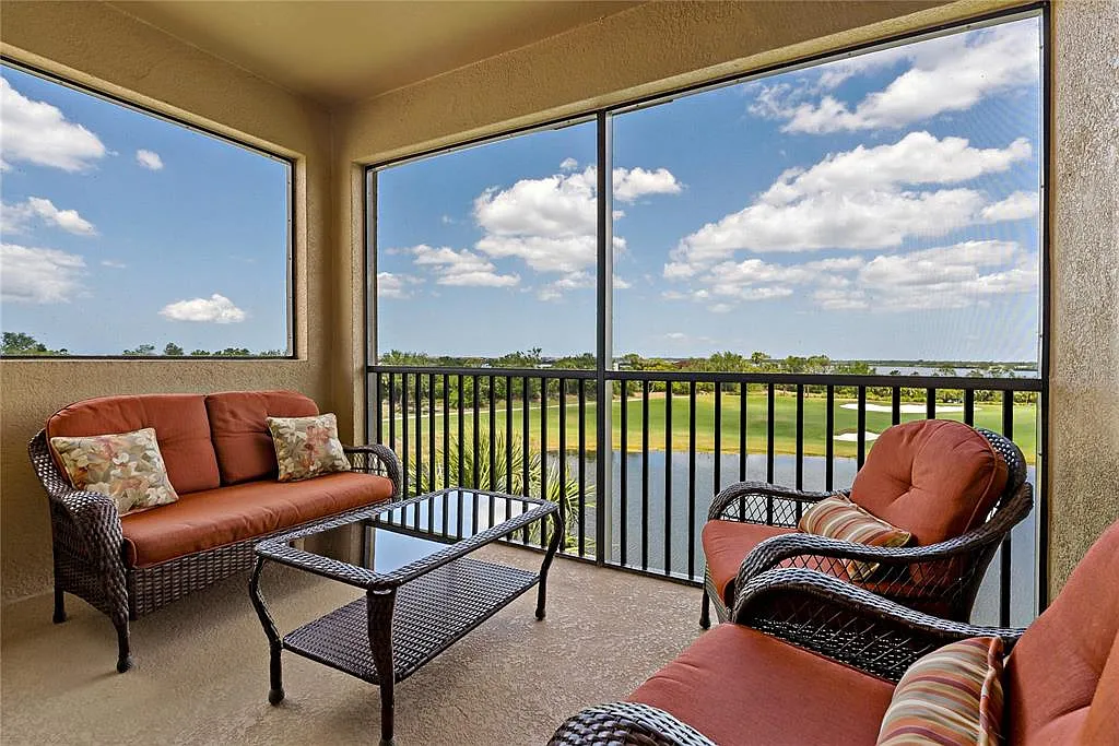 2 bed, 2.0 bath, 1156 sqft, $2,325 — Photo 3