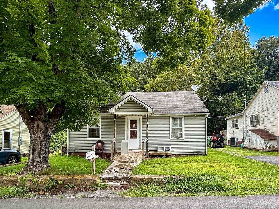 1st image of 463 Poplar St