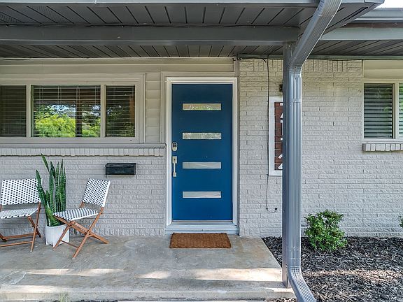 3rd image of 7112 Culver Ave