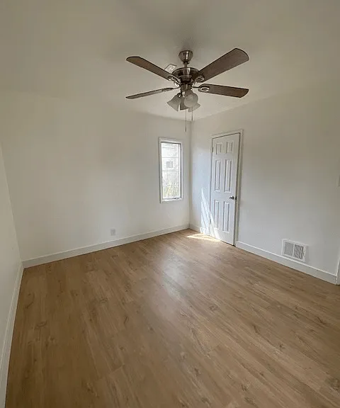 4035-4057 S Muirfield Rd — Photo 18