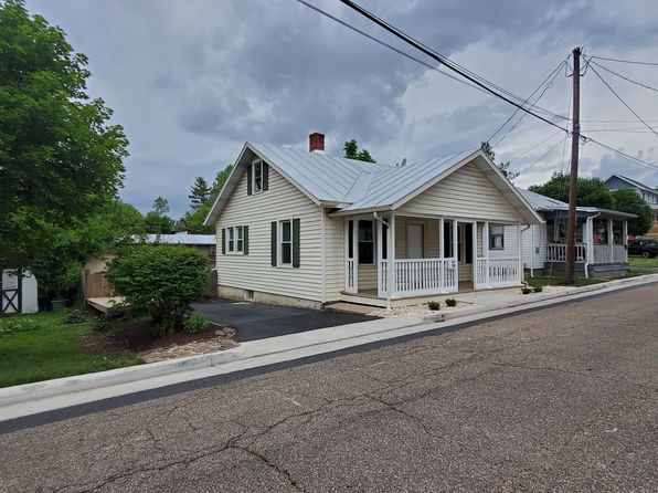 151 Academy St