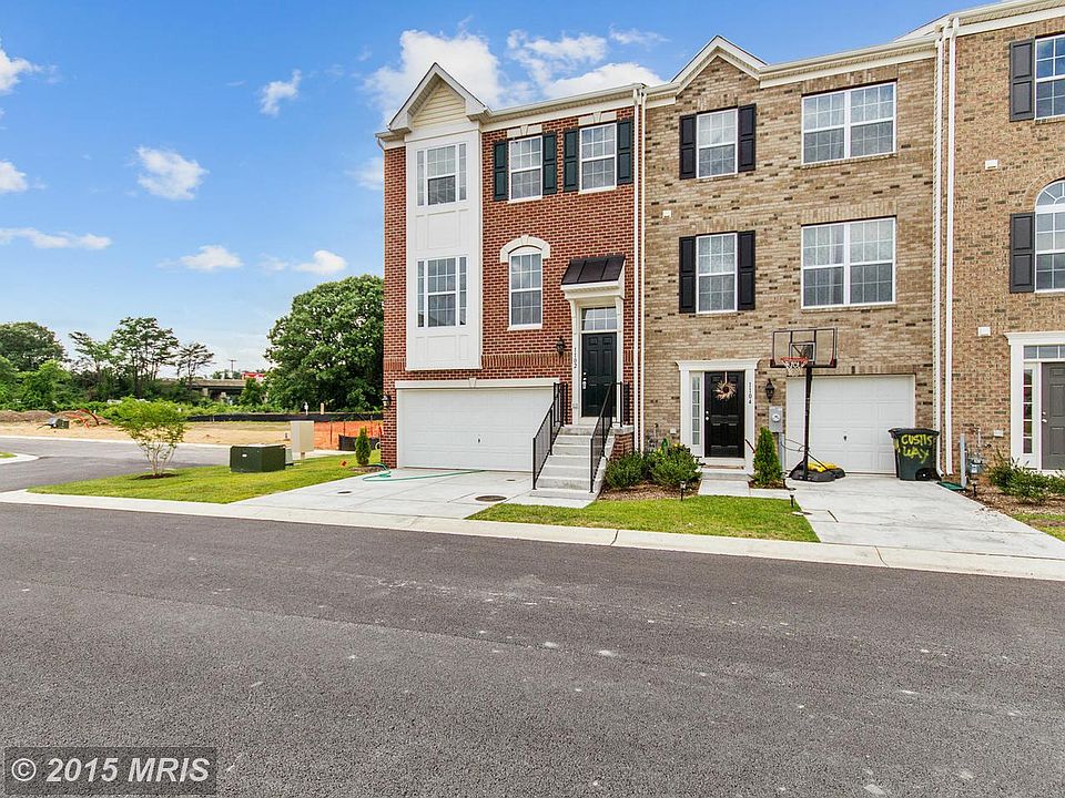1st image of 1102 Curtis Way