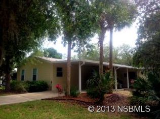 494 Sioux Blvd, Oak Hill, FL 32759