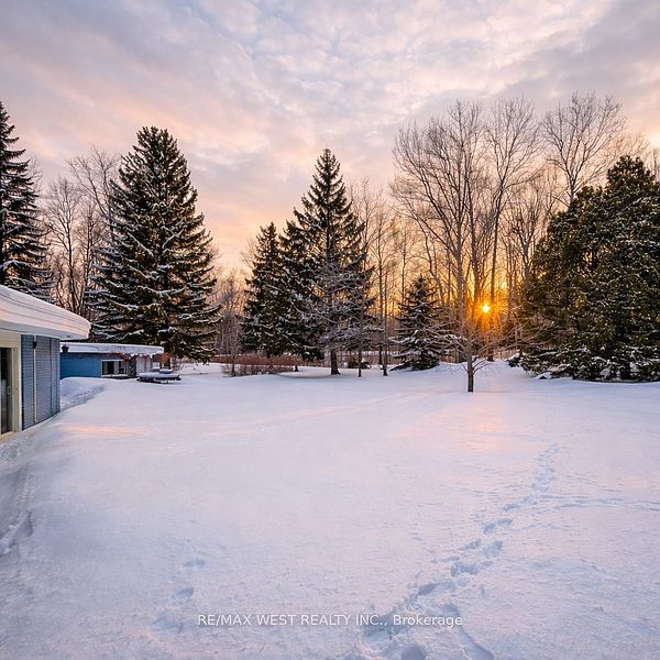 Wasaga Beach House for rent - 4 Bedrooms — photo 45