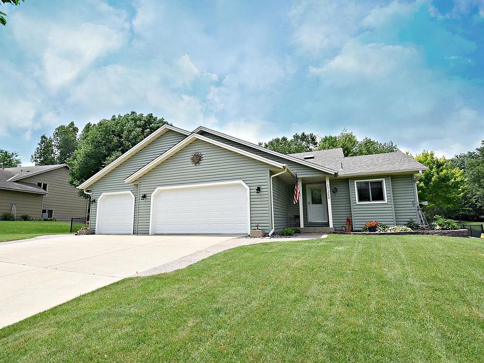 1st image of 17225 Foliage Ave