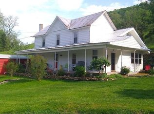 1599 Gleaves Rd, Ivanhoe, VA 24350