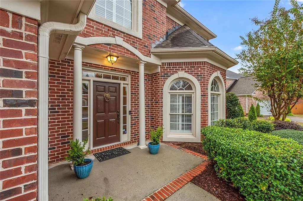 2745 Vinings Oak Dr SE — Photo 2