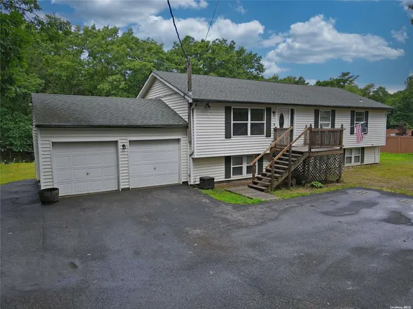 316 Radio Avenue, Miller Place, NY 11764