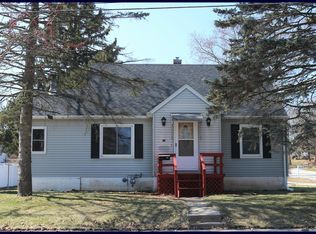 323 N Wilson Ave, Jefferson, WI 53549