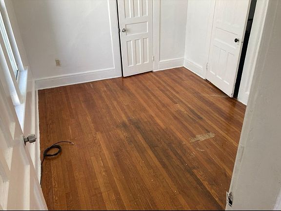5th image of 79-81 Hazelwood Ave #2