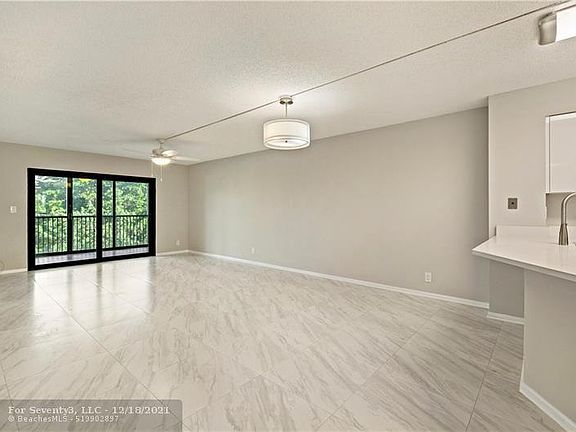 5th image of 2205 S Cypress Bend Dr APT 405