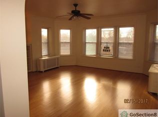 7635 S Yates Blvd #3N, Chicago, IL 60649