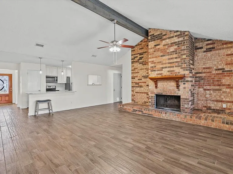 3705 Misty Cove Ct — Photo 1
