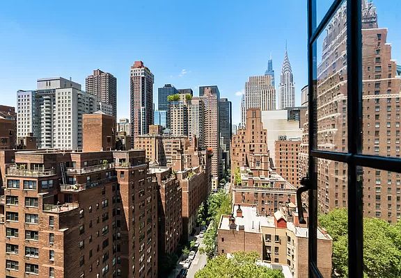 2nd image of 25 Tudor City Pl APT 1520