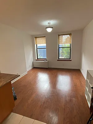 Rented by MOTION New York | media 6