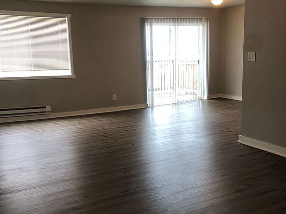 3rd image of 21639 29th Ave S APT 209