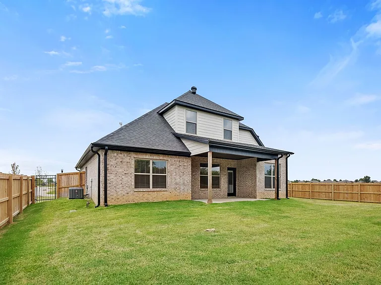 4805 SW Scarlet Oak St — Photo 28