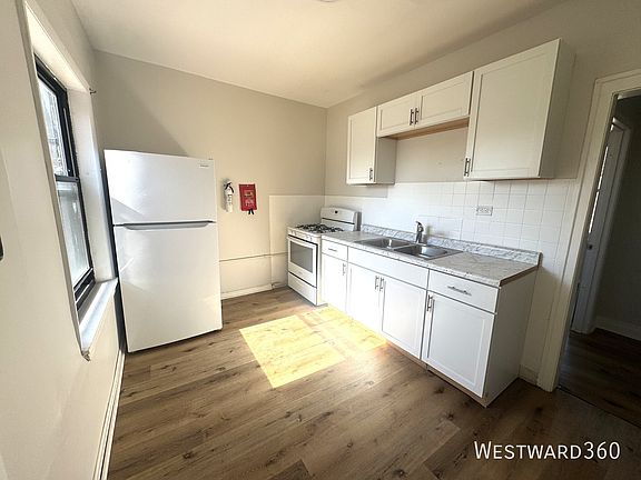2nd image of 6702 S Wood St #2B