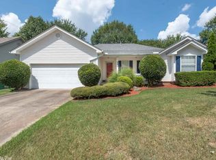 12 Springridge Dr, Little Rock, AR 72211