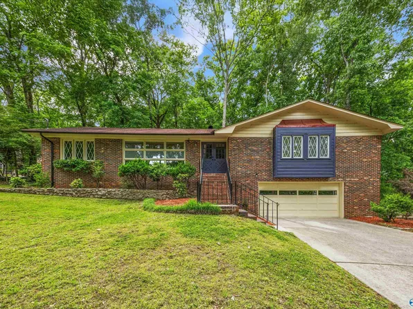 6808 Jones Valley Dr SE, Huntsville, AL 35802