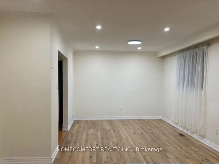 70 Hunt Ave — Photo 6