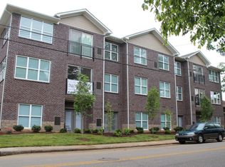 2242 Dundee Rd APT 302, Louisville, KY 40205