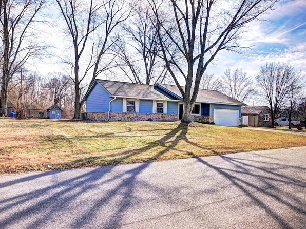 4821 W Randy Rd, Edinburgh, IN 46124