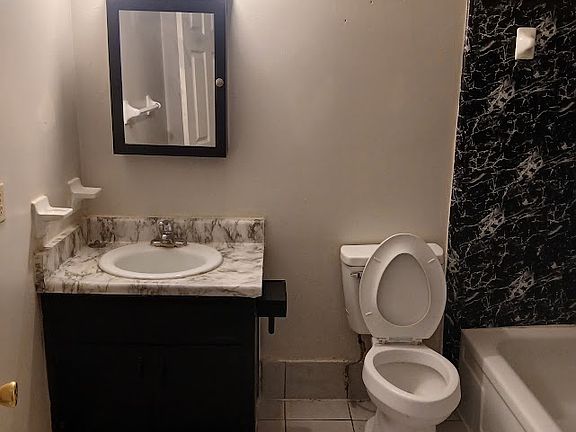 3rd image of 1567 Cheyenne Ct APT A
