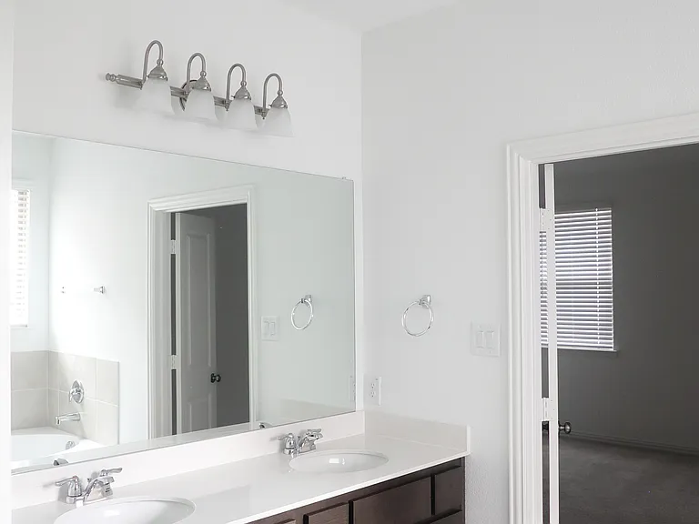 1618 Glacier Dr — Photo 13