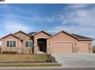 2414 Treestead Rd, Fort Collins, CO 80528