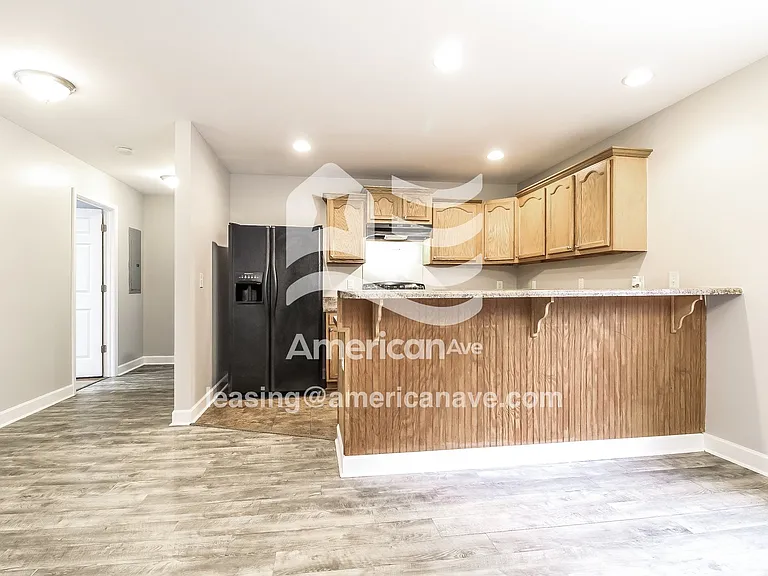 5663_006_dining_room_6.jpg