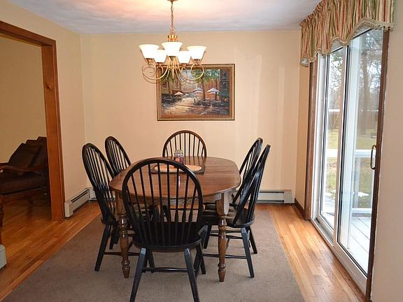 5th image of 48 High Pine Dr