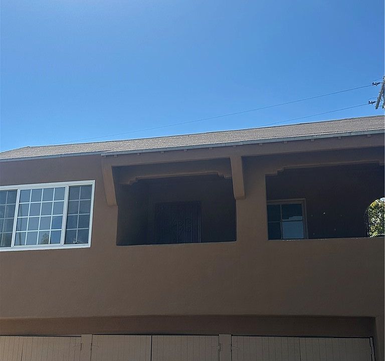 1st image of 4119 3rd Ave #1/2