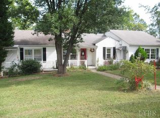 109 Stowe Ln, Madison Heights, VA 24572