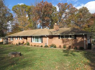 2936 Knoll Cir, Ellicott City, MD 21043