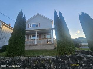 141 W Line St, Olyphant, PA 18447