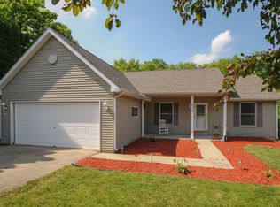 113 Hastings Way SW, Poplar Grove, IL 61065