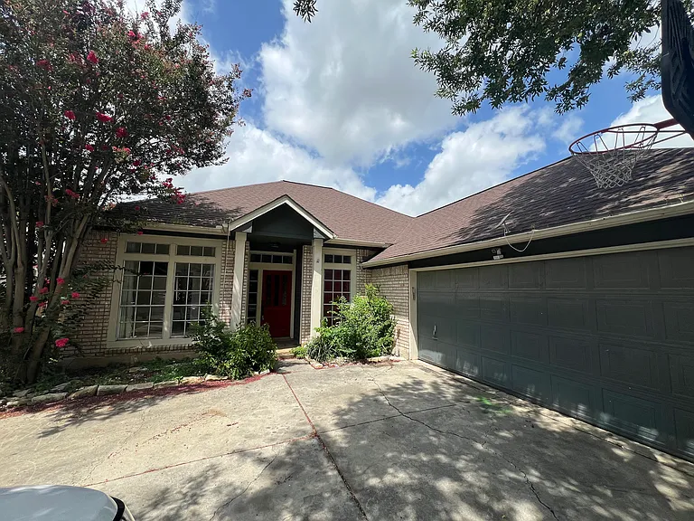 4915 Silent Lk — Photo 19