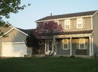 1444 Candlewood Dr, Crystal Lake, IL 60014