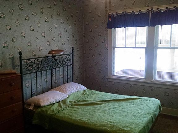 5th image of 714 Eureka St