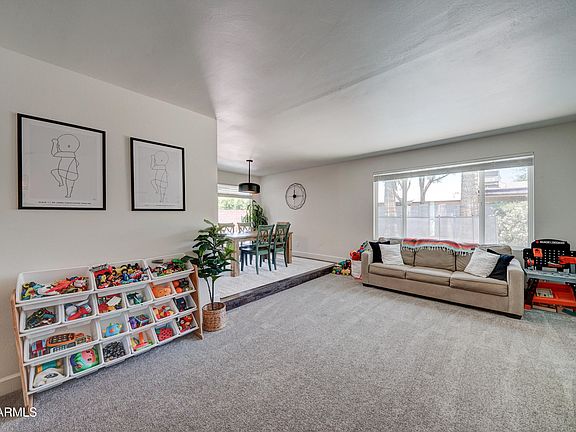 2nd image of 4820 E SUNNYSIDE Drive