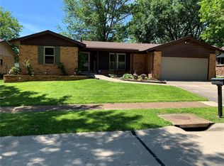 2342 Cavendish Ln, Saint Louis, MO 63129