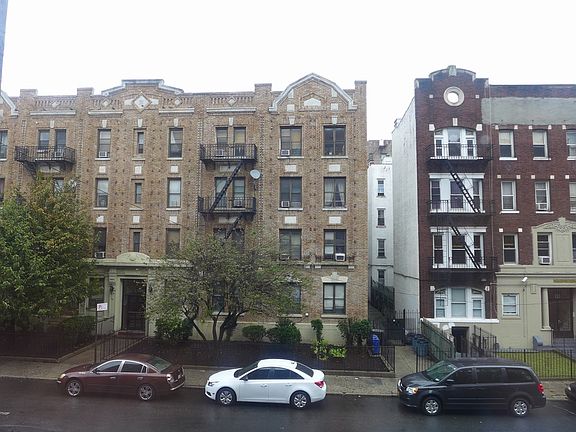2nd image of 1620 Caton Ave APT 2B