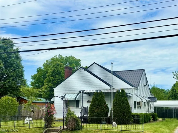 806 Elder St, Parkersburg, WV 26101