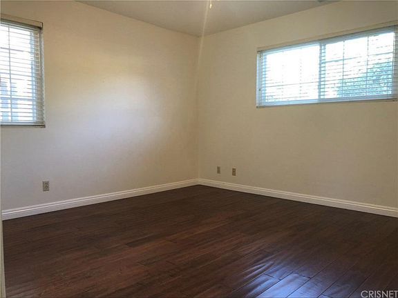 3rd image of 5439 Beckford Ave