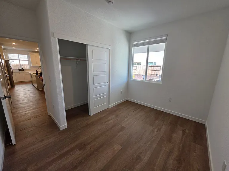 10221 Terra Franca Way — Photo 8