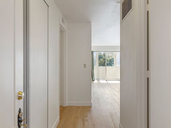 5th image of 500 Fulton St APT 203