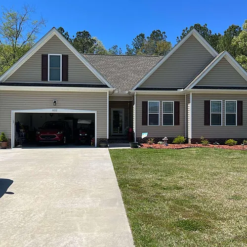 602 Princess Anne Cir Photo 1