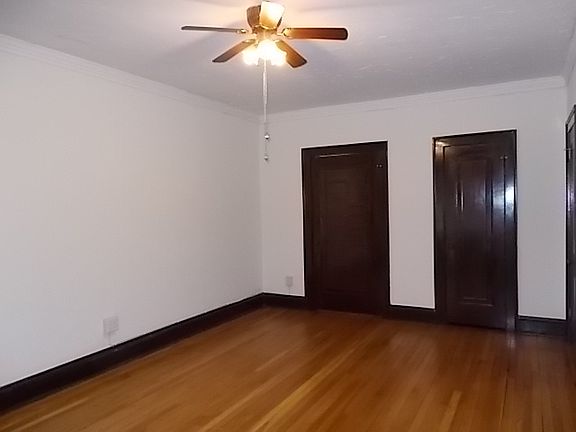 3rd image of 1409 Owego Ave
