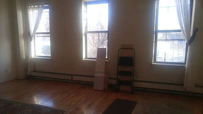 Rented by Brick Real Estate | media 19